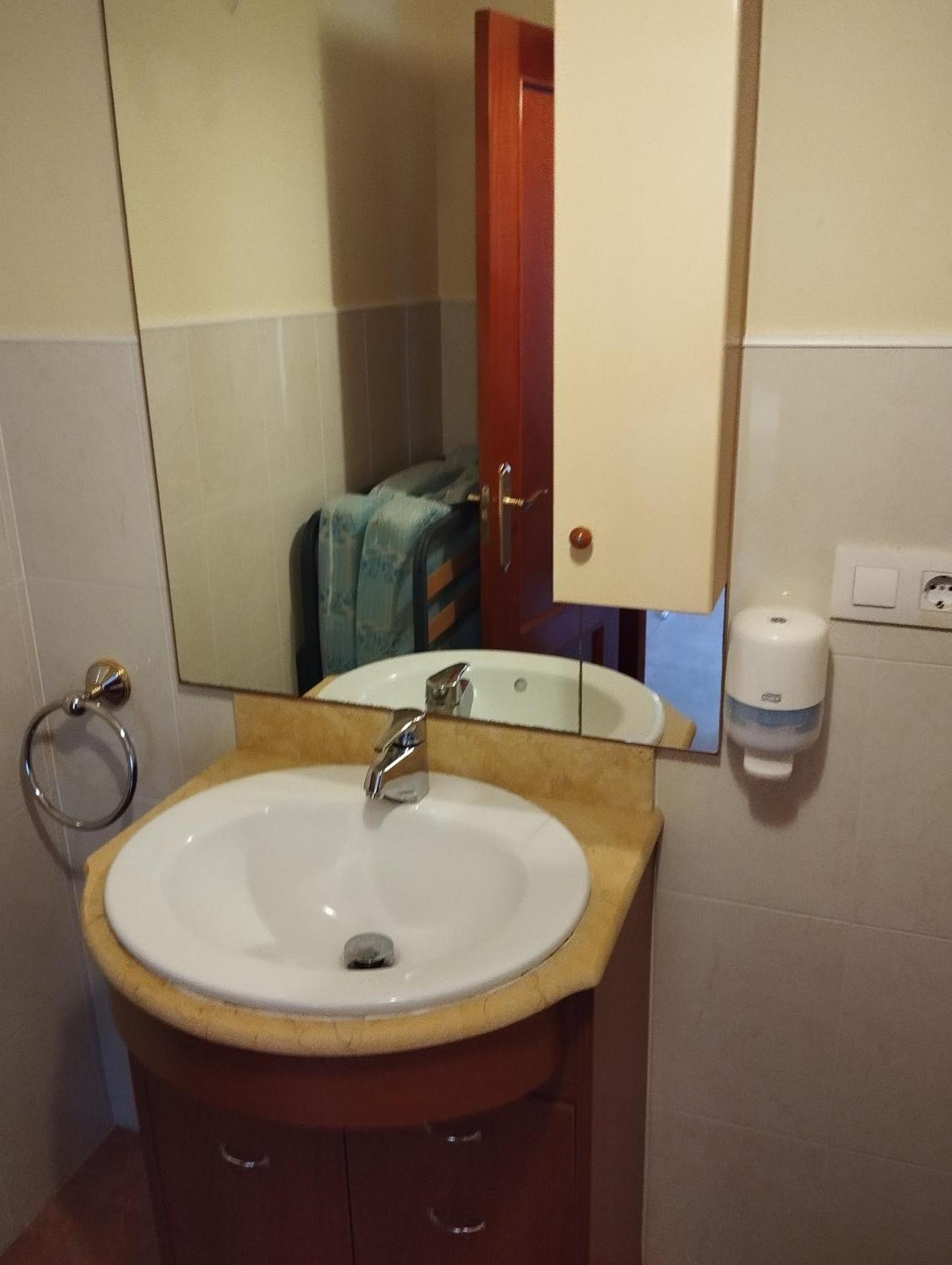 Hostal Bordillas Pomaluengo ภายนอก รูปภาพ